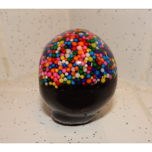 Small Rainbow Sprinkles Resin Skull oddity curiosity witchy pastel goth gothic - Picture 10 of 15
